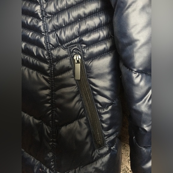 French Connection - packable jacket - Picture 3 of 7